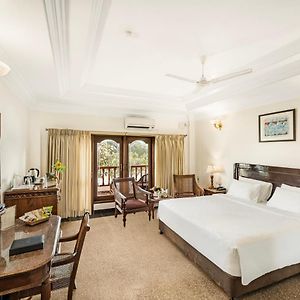 River Edge Room